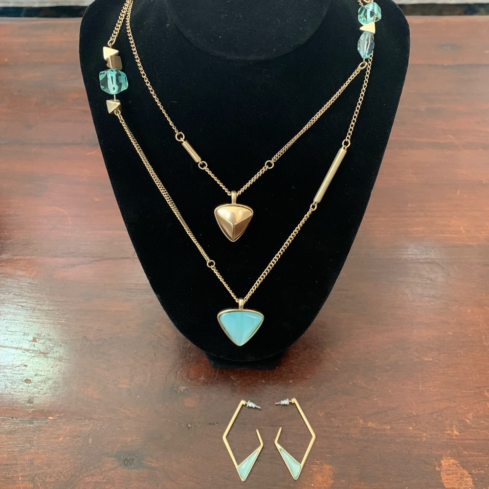 Kenneth Cole necklace & earring set